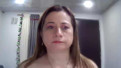 milagros_latin online show from 11.02.25