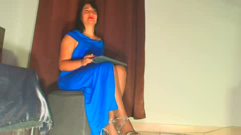 Snapshot of milahot23 chatting on 07.12.26 mila online show from 07.12.26
