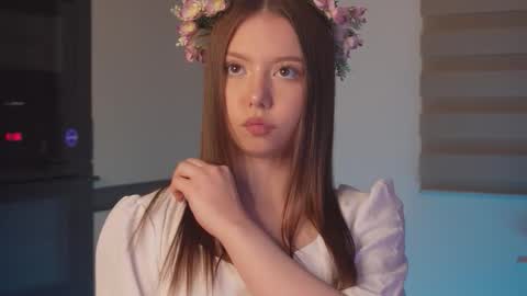 Snapshot of milaice chatting on 02.13.26 Mila online show from 02.13.26