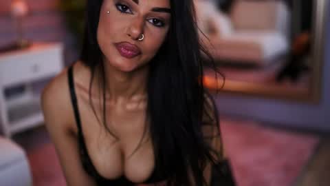 Mila online show from 04.22.26