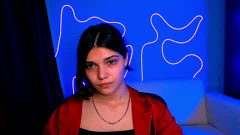 Snapshot of milamiuuu chatting on 06.12.26 milamiuuu online show from 06.12.26