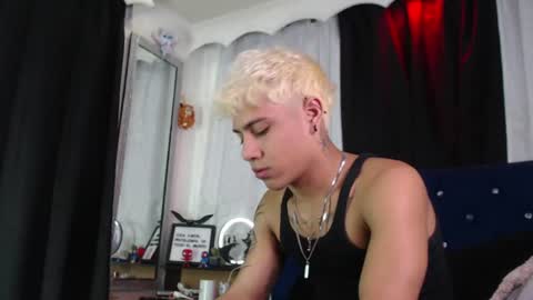 Snapshot of milan_anxel chatting on 07.17.26 Milan Anxel online show from 07.17.26