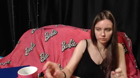 Snapshot of milana696969 chatting on 11.06.25 MilAna online show from 11.06.25