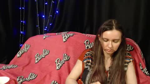 Snapshot of milana696969 chatting on 12.22.25 MilAna online show from 12.22.25