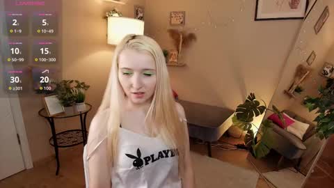 Milana online show from 11.08.25