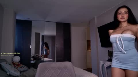 milana online show from 02.27.26