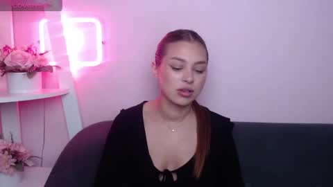 Snapshot of milanaangelas chatting on 06.06.26 milanaangelas online show from 06.06.26