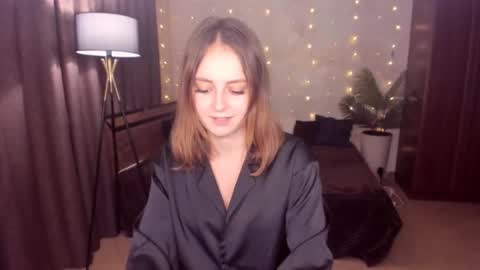 Snapshot of milanabells chatting on 06.25.26 MilanaBells online show from 06.25.26
