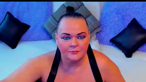 Lana online show from 11.16.25