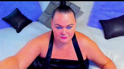 Lana online show from 12.03.25