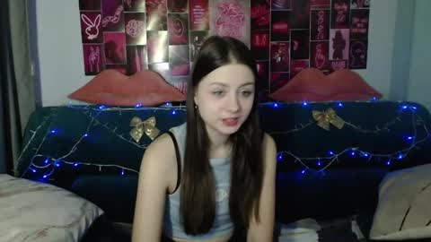 Snapshot of milanaroz chatting on 01.16.25 milanaroz online show from 01.16.25