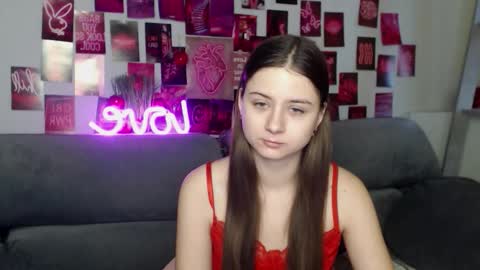 milanaroz online show from 11.20.25