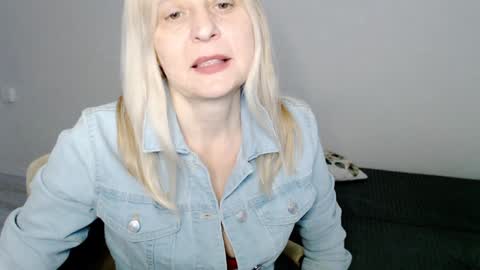 Milena online show from 02.06.25