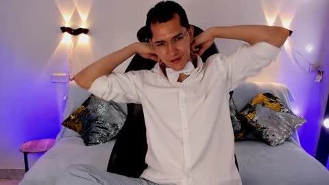 milandavid1 online show from 03.30.26