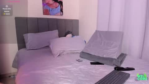 milas mith  online show from 02.12.26