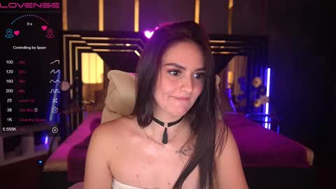 Snapshot of milashalovely chatting on 12.02.24 Milasha online show from 12.02.24