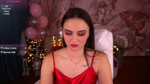 Snapshot of milashalovely chatting on 01.21.25 Milasha online show from 01.21.25