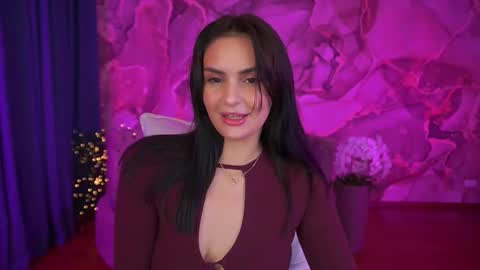 Snapshot of milashalovely chatting on 10.05.25 Milasha online show from 10.05.25
