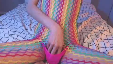 Snapshot of milaslovv chatting on 10.10.25 Mila online show from 10.10.25