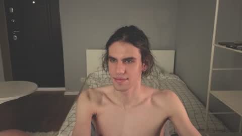 Snapshot of milaslovv chatting on 07.18.26 Mila online show from 07.18.26