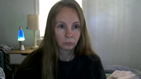 Snapshot of milastoned chatting on 07.06.26 Mila online show from 07.06.26