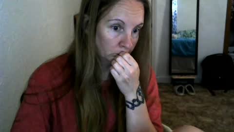 Snapshot of milastoned chatting on 07.09.26 Mila online show from 07.09.26