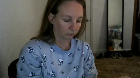 Snapshot of milastoned chatting on 07.14.26 Mila online show from 07.14.26