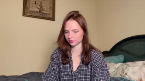 Snapshot of milav_ chatting on 07.25.26 Lana online show from 07.25.26