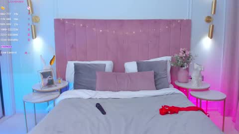 Mia online show from 02.13.25