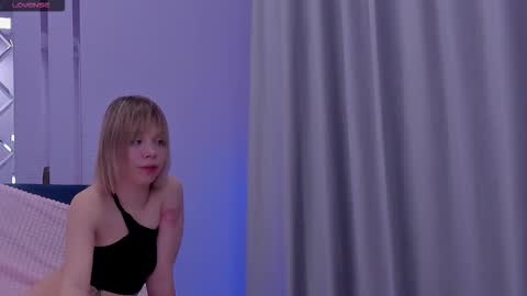 Milena online show from 10.07.25