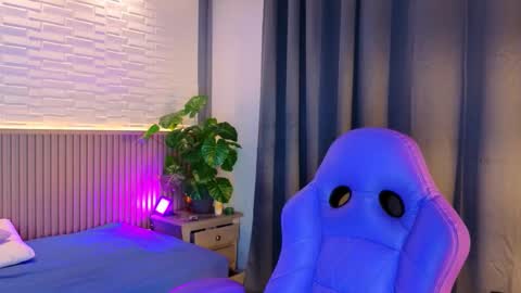 milena_lawson online show from 11.08.25