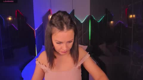 Milena online show from 10.14.25