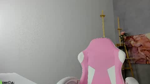 Snapshot of milena_milyan chatting on 06.28.26 Milena online show from 06.28.26