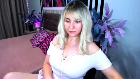 Snapshot of milenadaisy chatting on 07.08.26 MilenaDaisy online show from 07.08.26