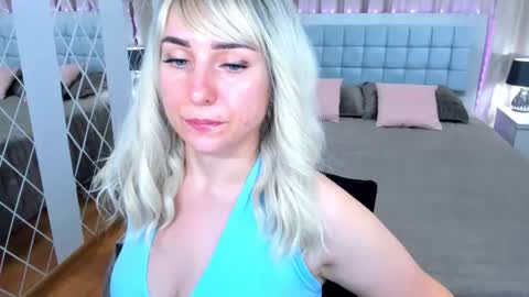 Snapshot of milenadaisy chatting on 07.17.26 MilenaDaisy online show from 07.17.26