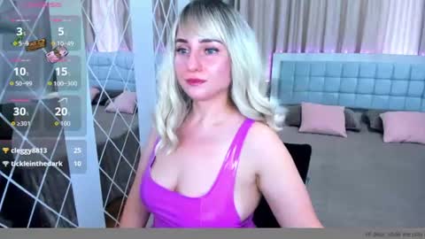 Snapshot of milenadaisy chatting on 07.18.26 MilenaDaisy online show from 07.18.26