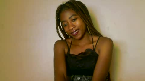 Snapshot of milennah chatting on 06.04.26 milennah online show from 06.04.26