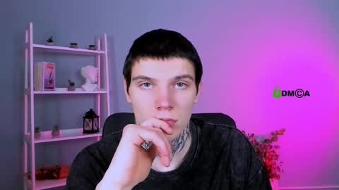 Snapshot of miles_candy chatting on 02.10.26 Sweet Miles online show from 02.10.26