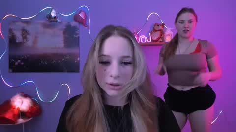 Snapshot of miles_candy chatting on 02.20.26 Sweet Miles online show from 02.20.26