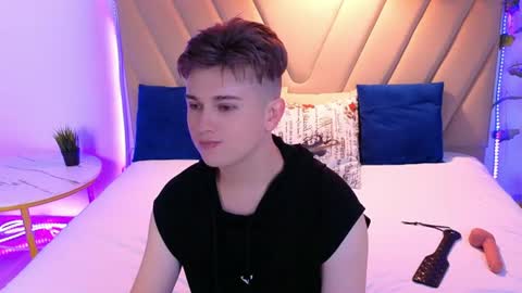 Snapshot of miless_cooper chatting on 07.14.26 Miles online show from 07.14.26