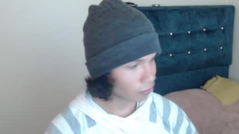 milesxoxo6969 online show from 09.15.25