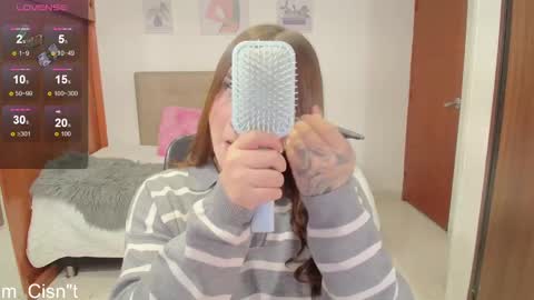 Miley online show from 02.15.25