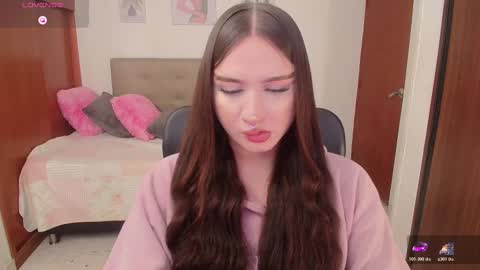 Miley online show from 11.21.25