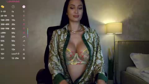 M online show from 05.13.26