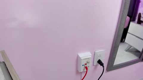 Snapshot of mileyerikson chatting on 02.11.25 MILEY  online show from 02.11.25