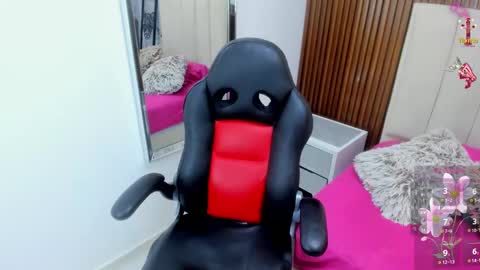 MILEY online show from 09.18.25