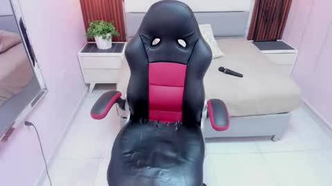 MILEY online show from 03.03.26