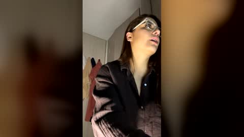Snapshot of milf__pretty chatting on 05.31.26 Melissa online show from 05.31.26