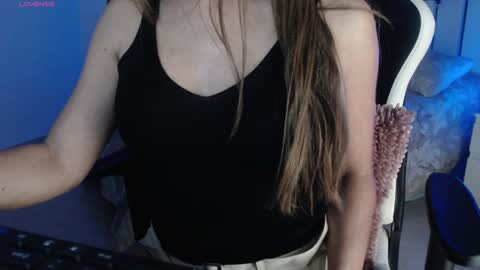 Ines online show from 12.12.24