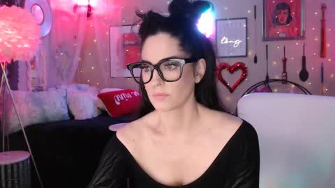 Snapshot of milf_lacey chatting on 02.13.25 Milf Lacey online show from 02.13.25